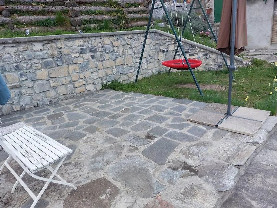 Apartment Casetta La Reussina Ramponio